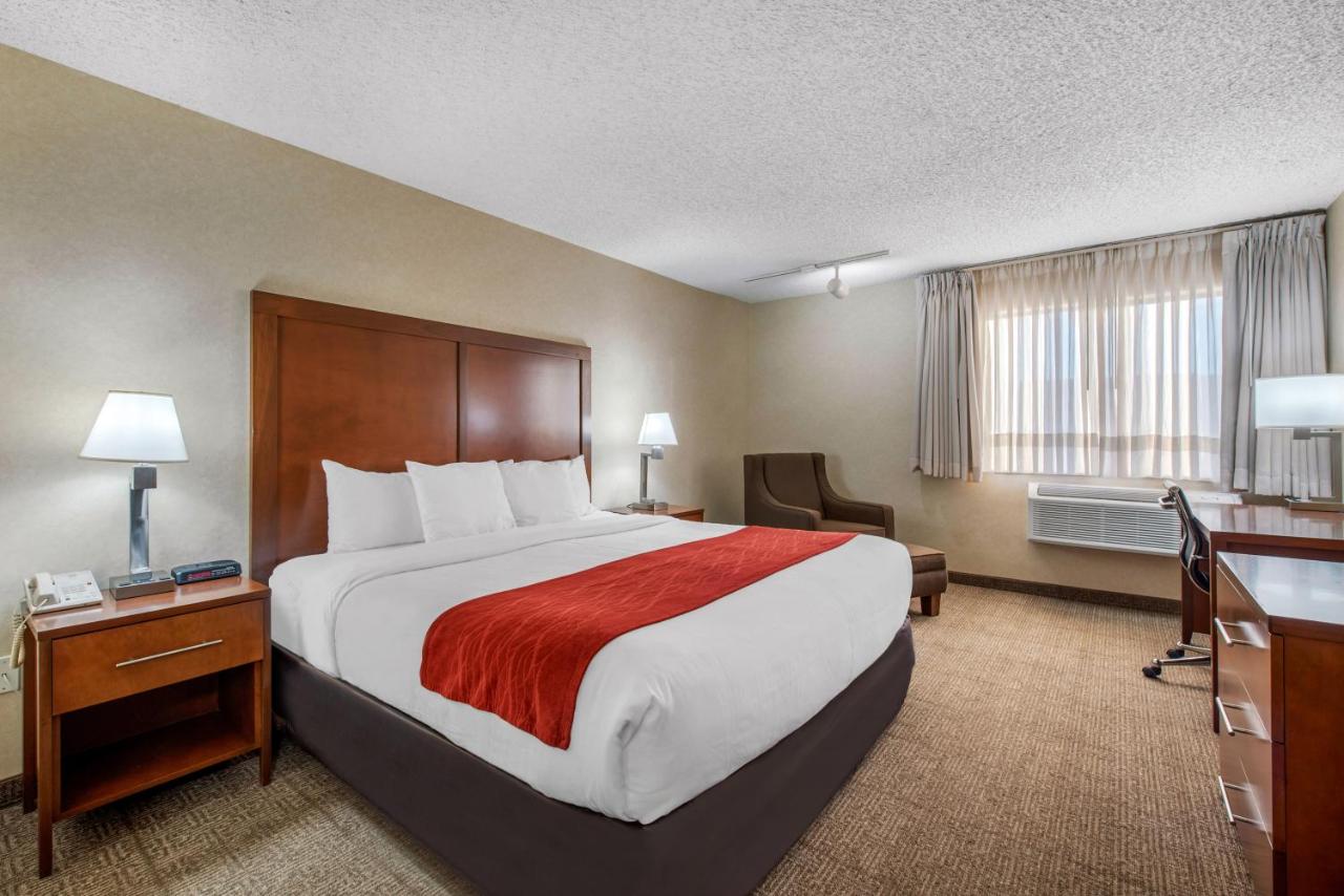  | Comfort Inn Denver Southeast