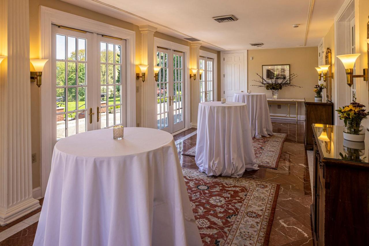 | Baywood Conference and Lodging Center