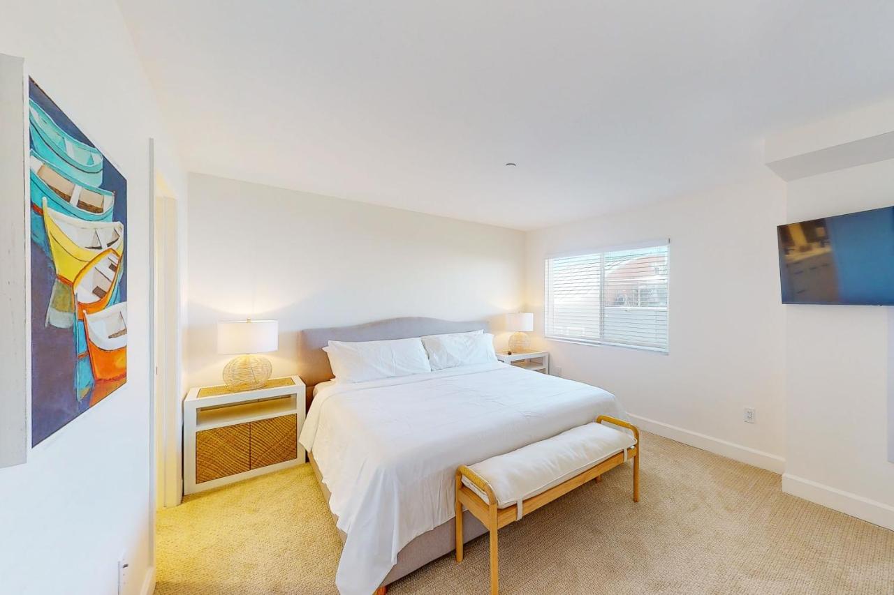  | Downtown Oasis 305