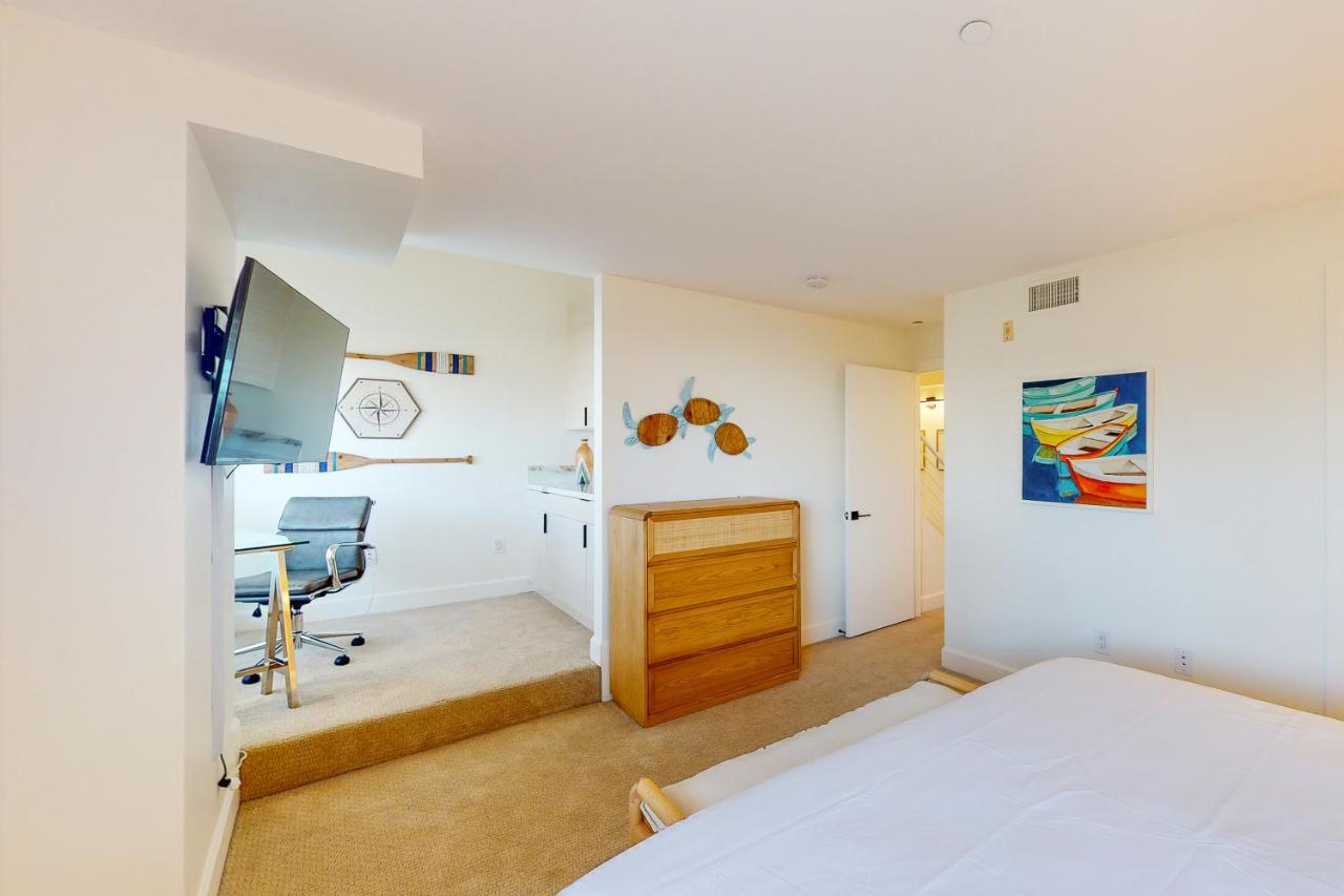  | Downtown Oasis 305
