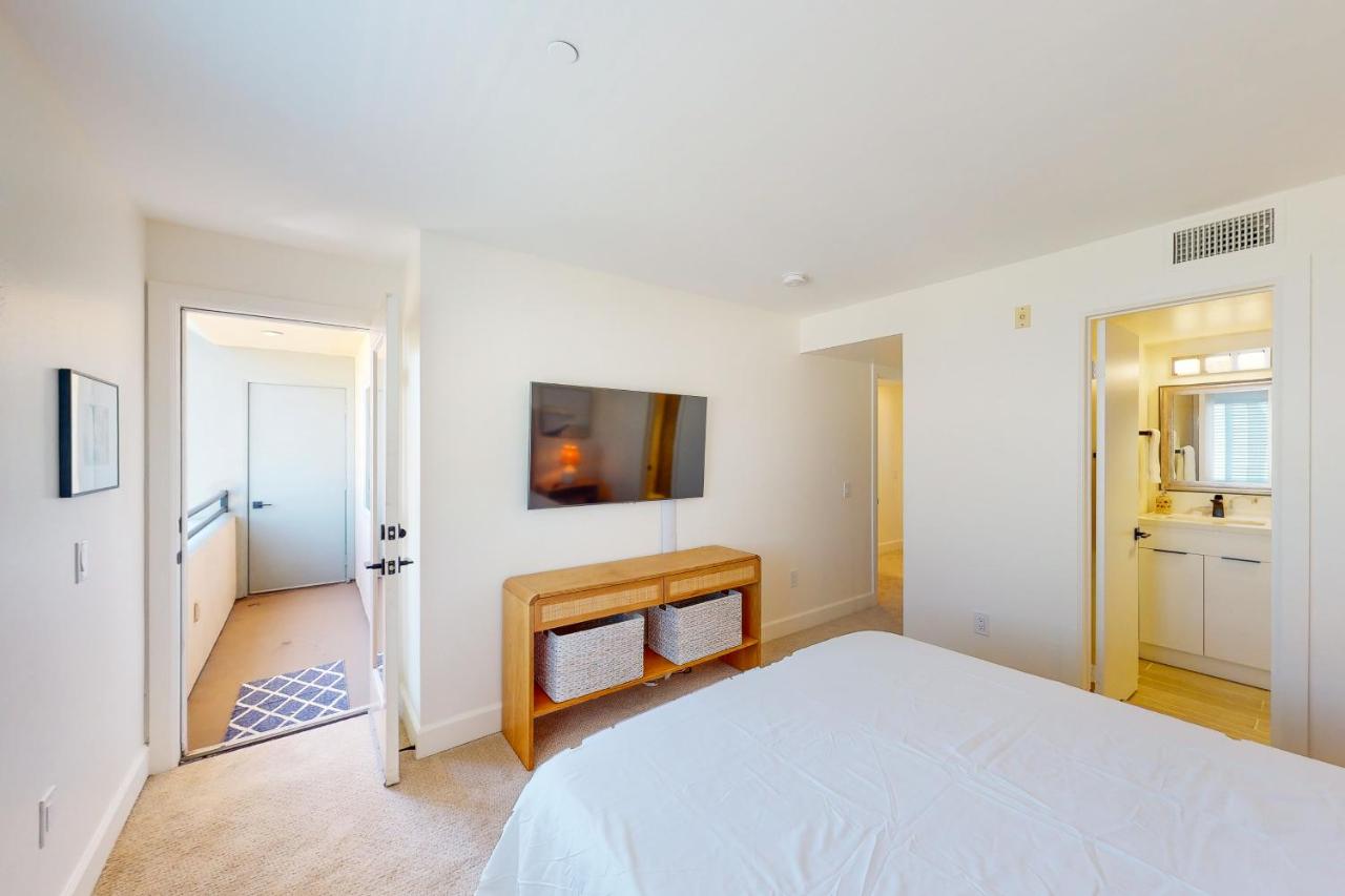  | Downtown Oasis 305