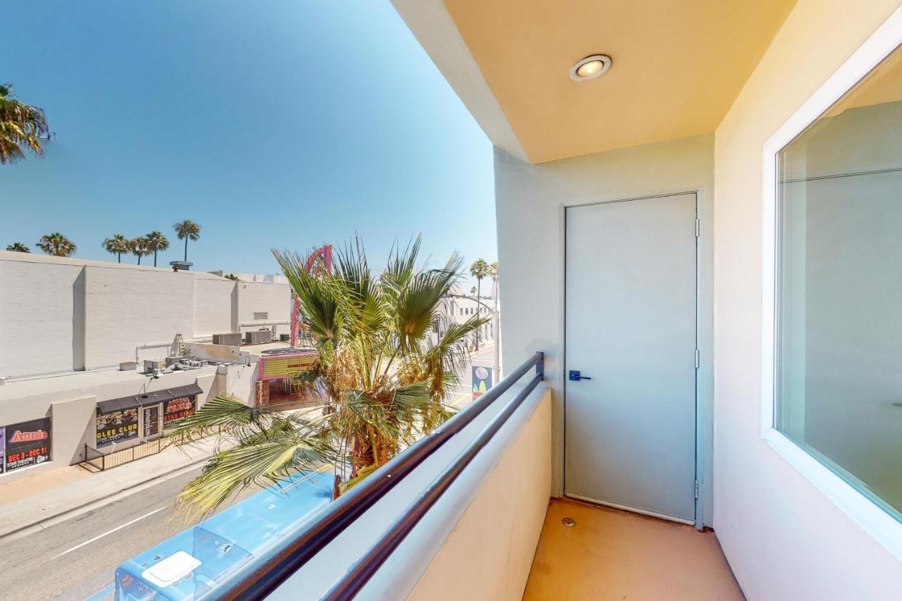  | Downtown Oasis 305