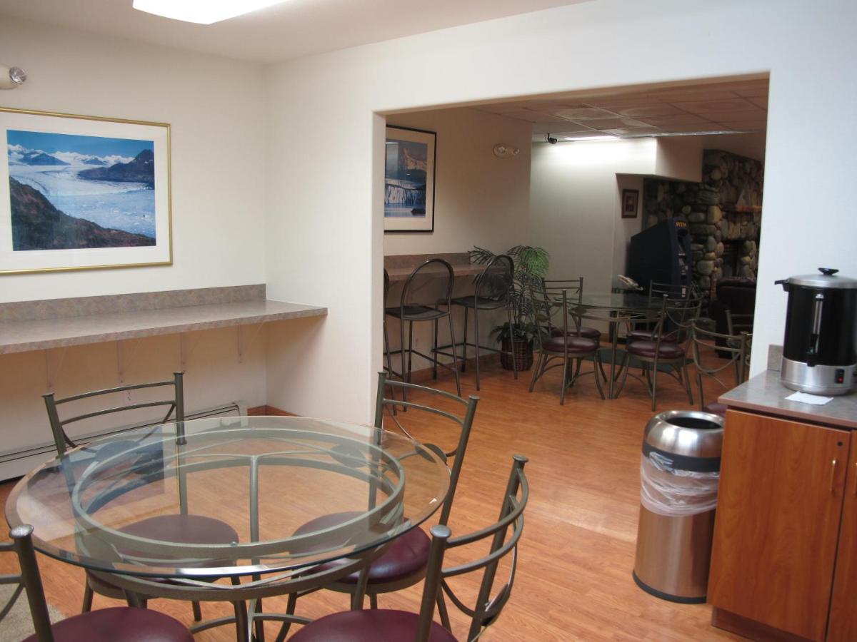  | Eagle River Microtel
