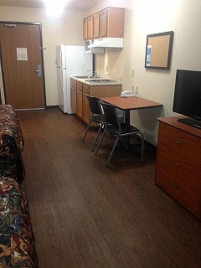  | Inland Suites Lamar
