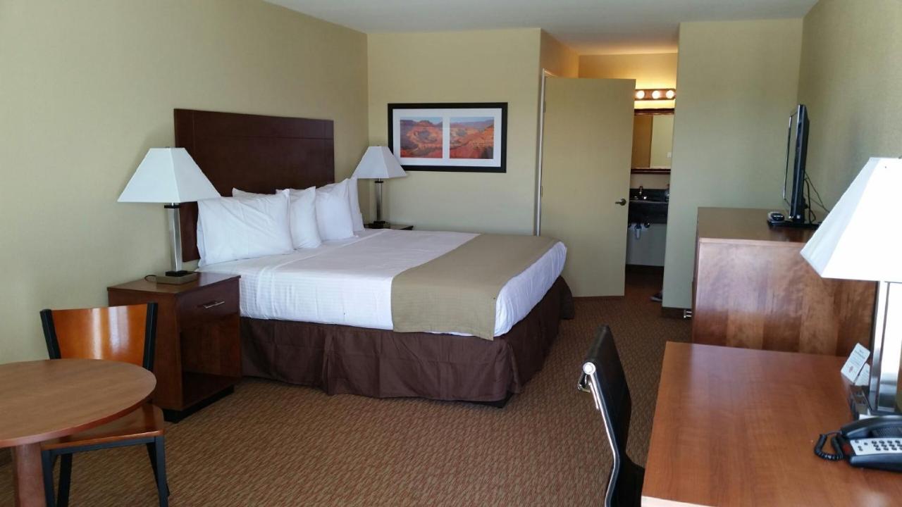 | Southern Inn & Suites Lamesa