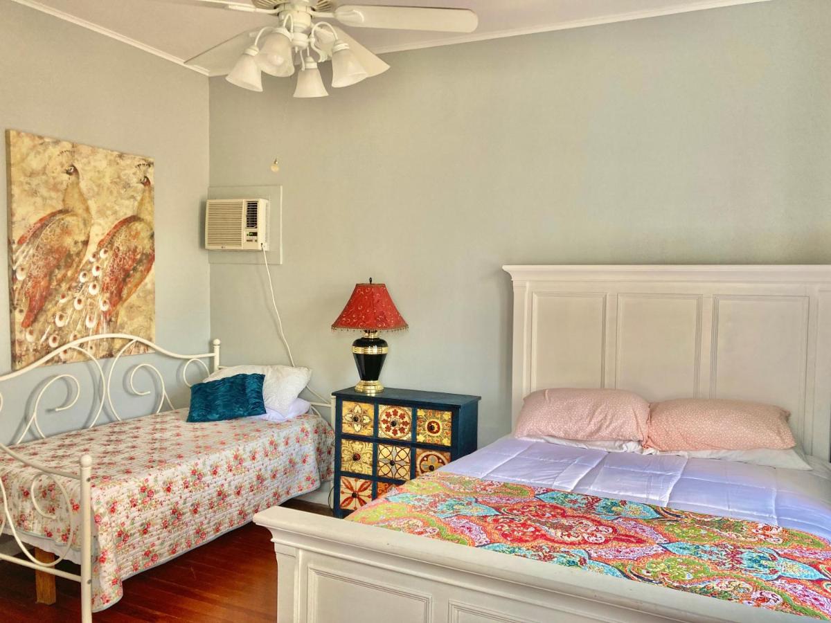 | Madame Isabelle's House