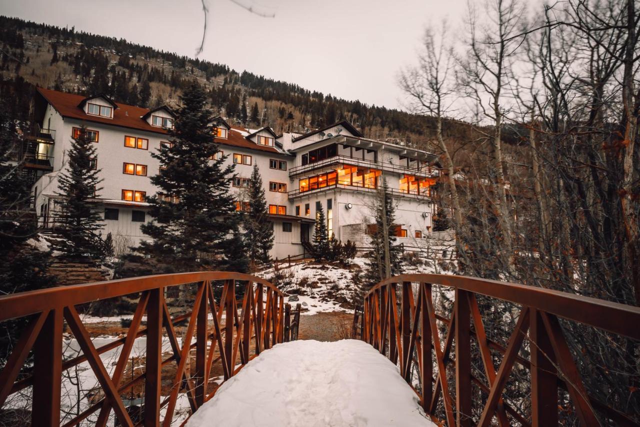 | Monarch Mountain Lodge