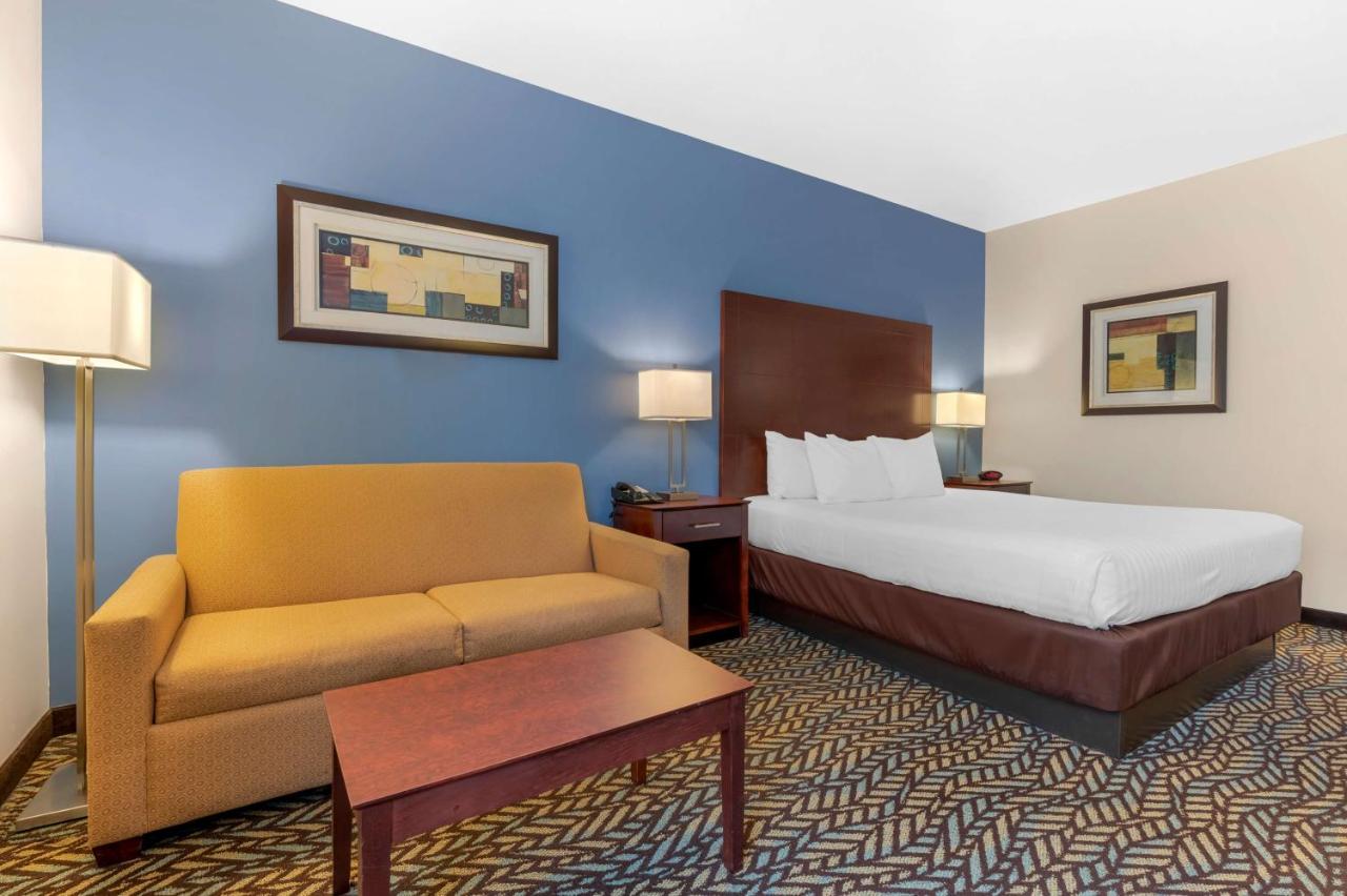 | Best Western Plus Covered Bridge Inn