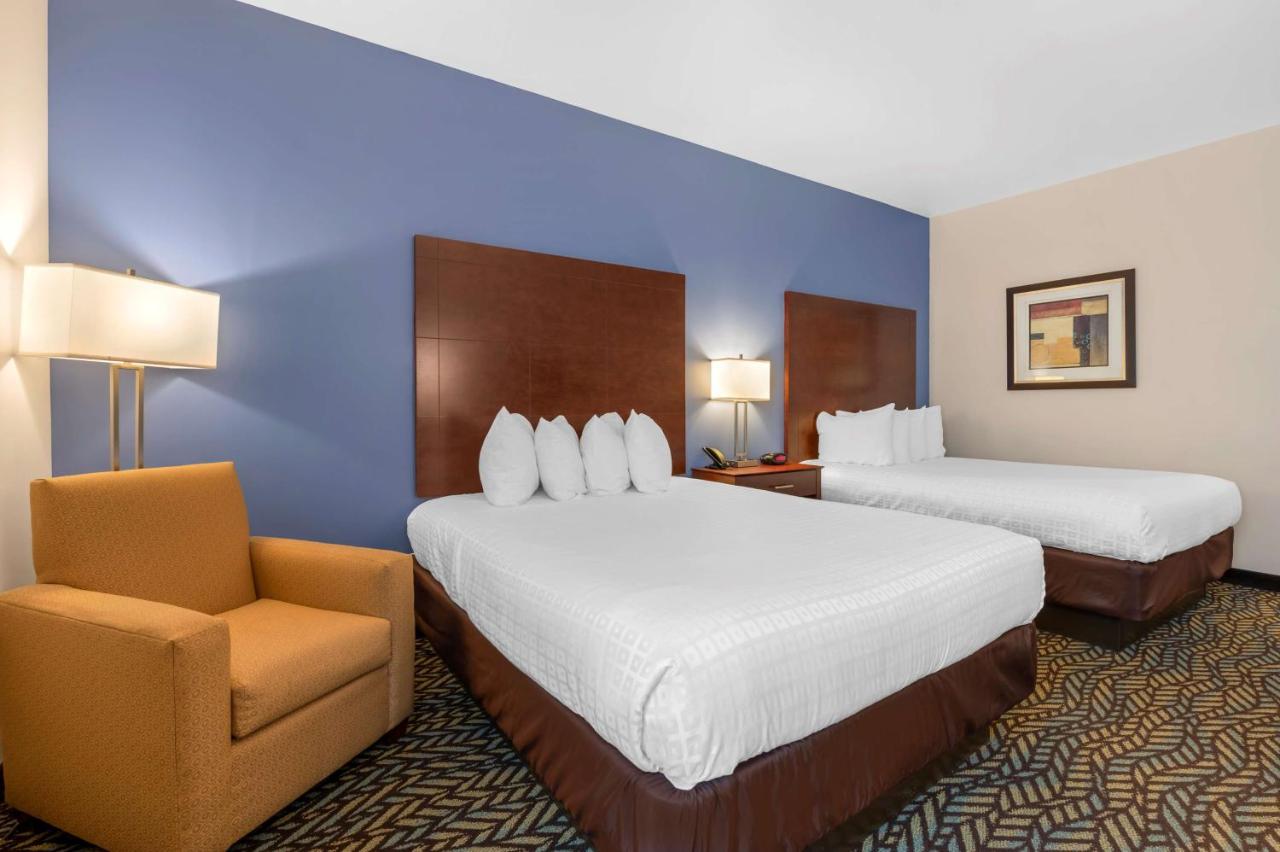 | Best Western Plus Covered Bridge Inn