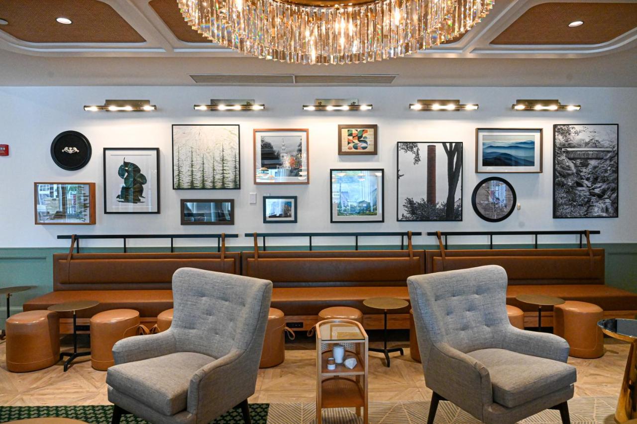  | Six South St. Hotel