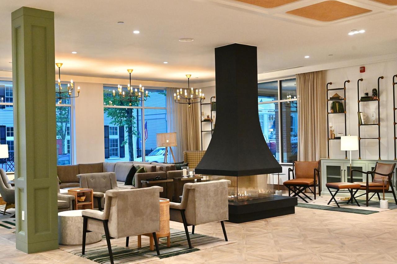  | Six South St. Hotel