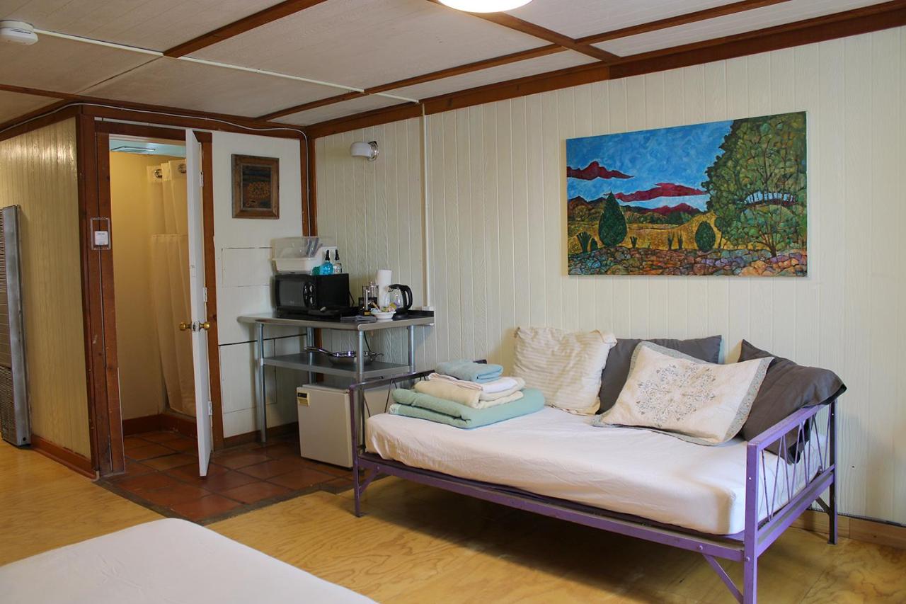 | SnowMansion Taos Adventure Lodge