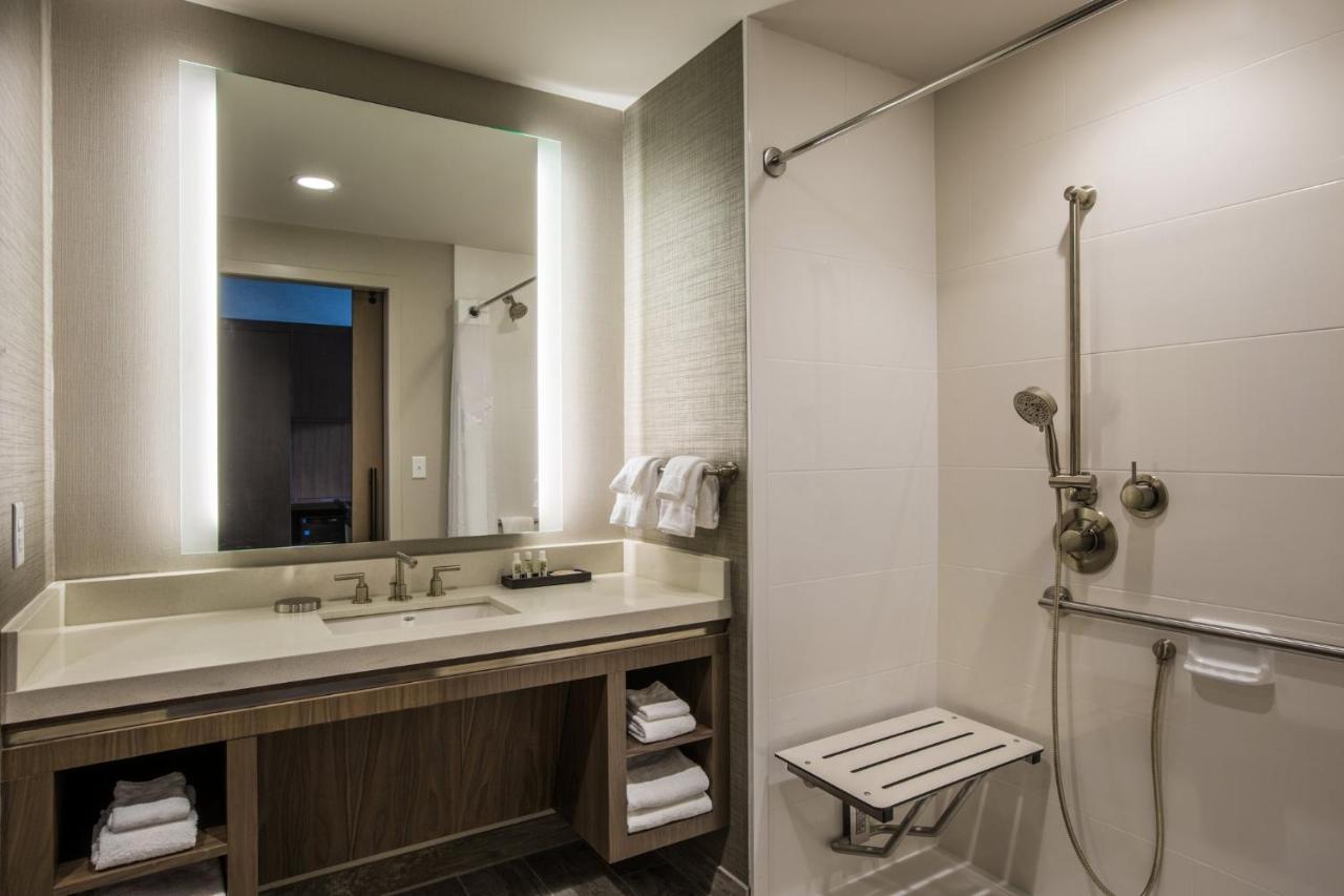 King Room - Disability Access/Roll in Shower at Holiday Inn Portland West - Hillsboro by IHG