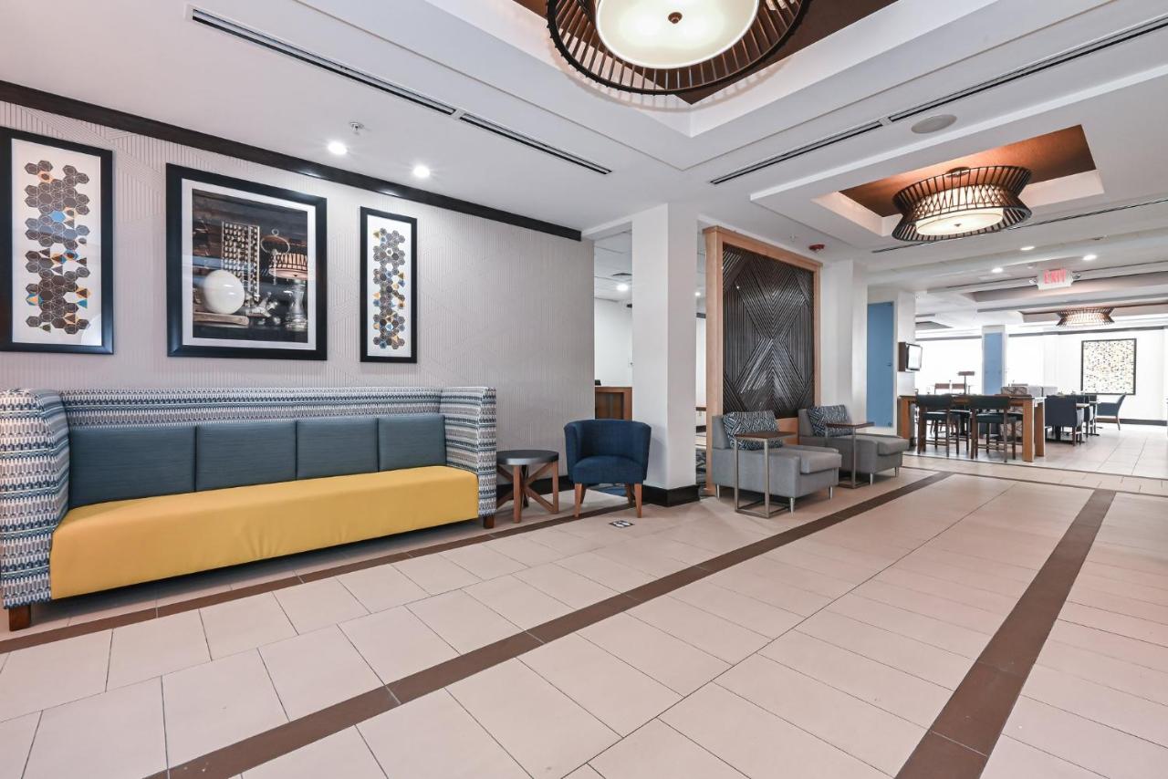 | Holiday Inn Express Charlotte Southeast - Matthews, an IHG Hotel