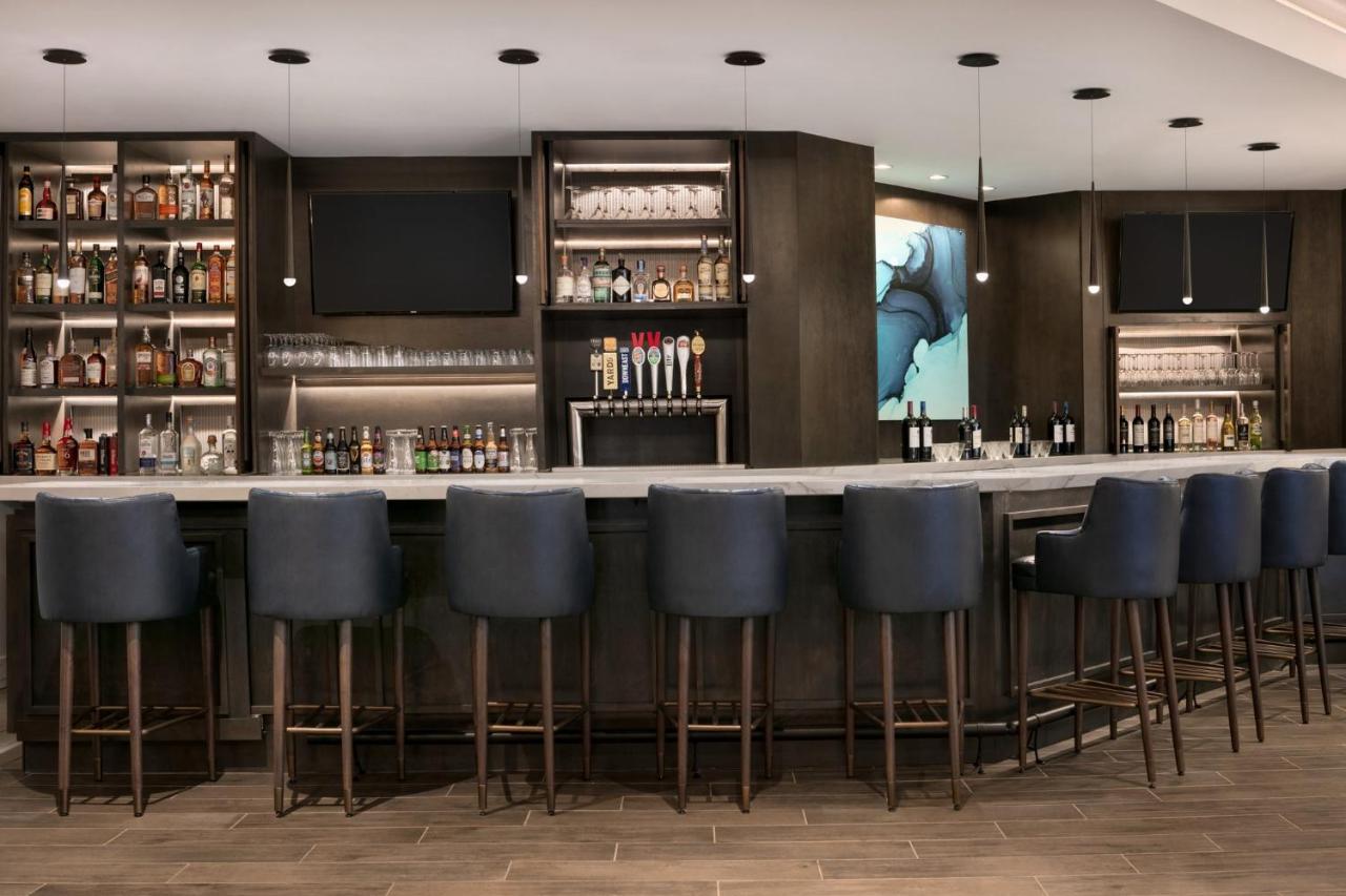 | Crowne Plaza Hotel Philadelphia - King of Prussia, an IHG Hotel