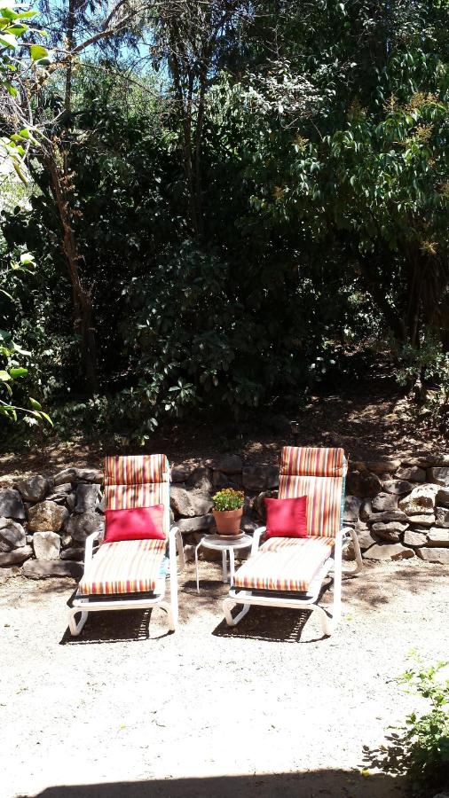 | GlenMorey Country House