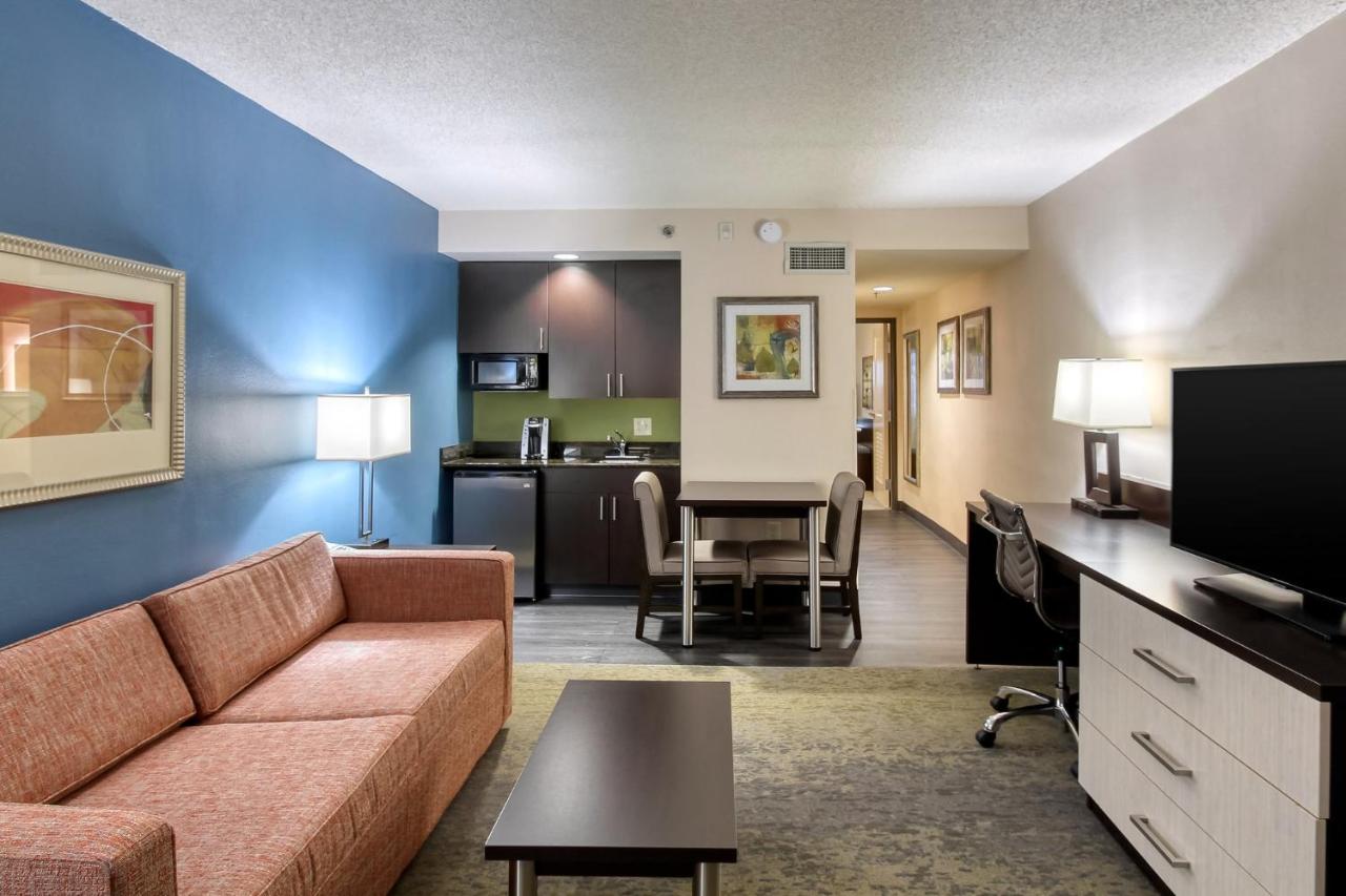 Double Suite - Non-Smoking at Holiday Inn Hotel & Suites Atlanta Airport-North by IHG