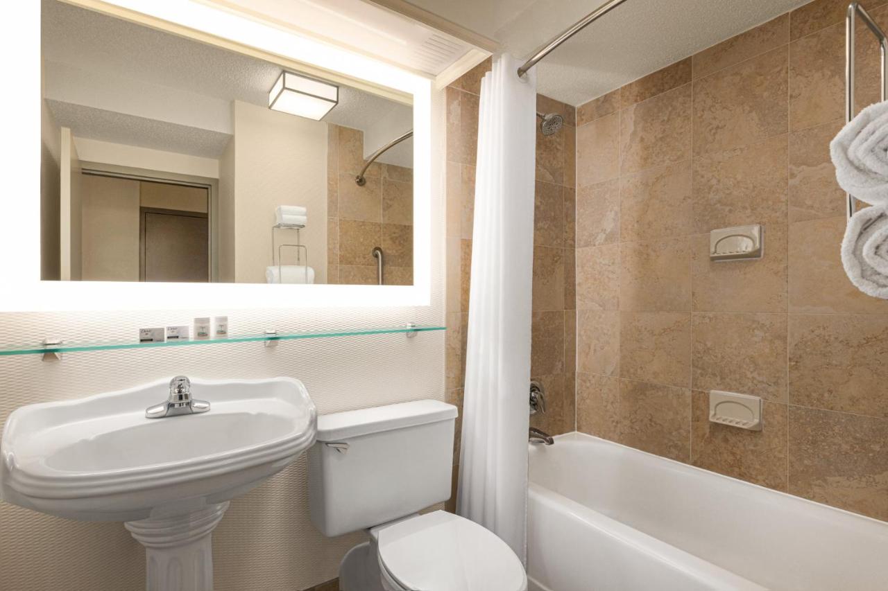 Double Room with Two Double Beds - Disability Access at Holiday Inn Boston - Cambridge Area by IHG