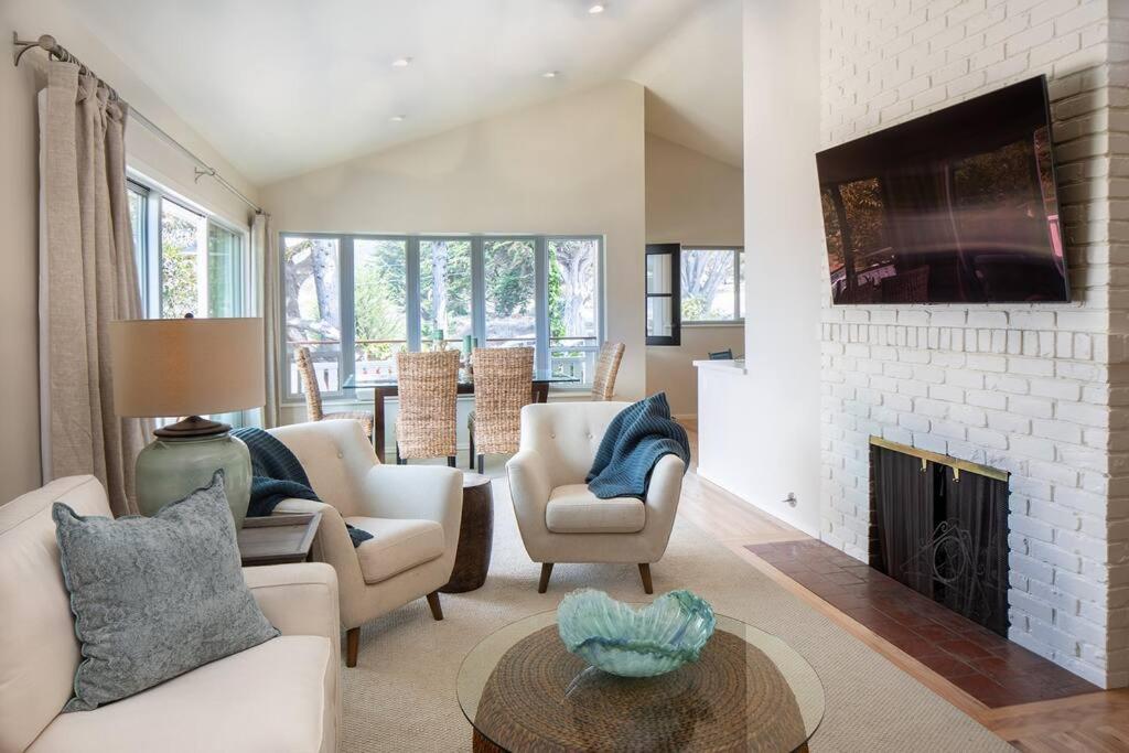 | Ocean House