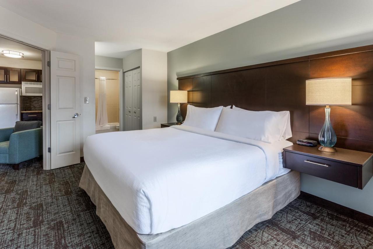  | Staybridge Suites Davenport, an IHG Hotel