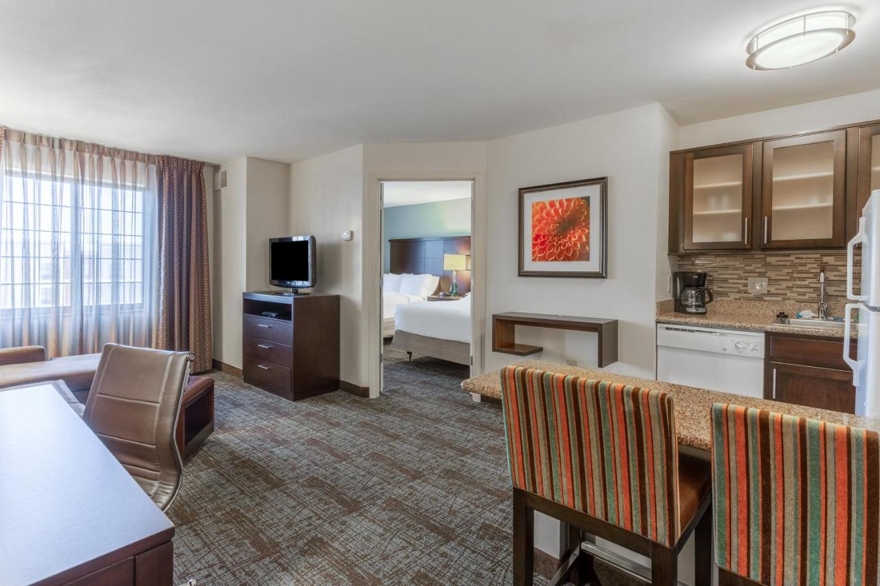  | Staybridge Suites Davenport, an IHG Hotel