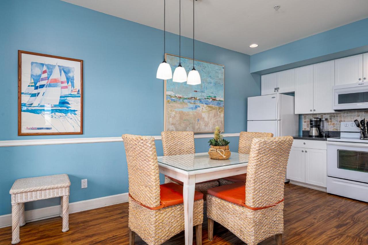 | Harbour House at the Inn 318