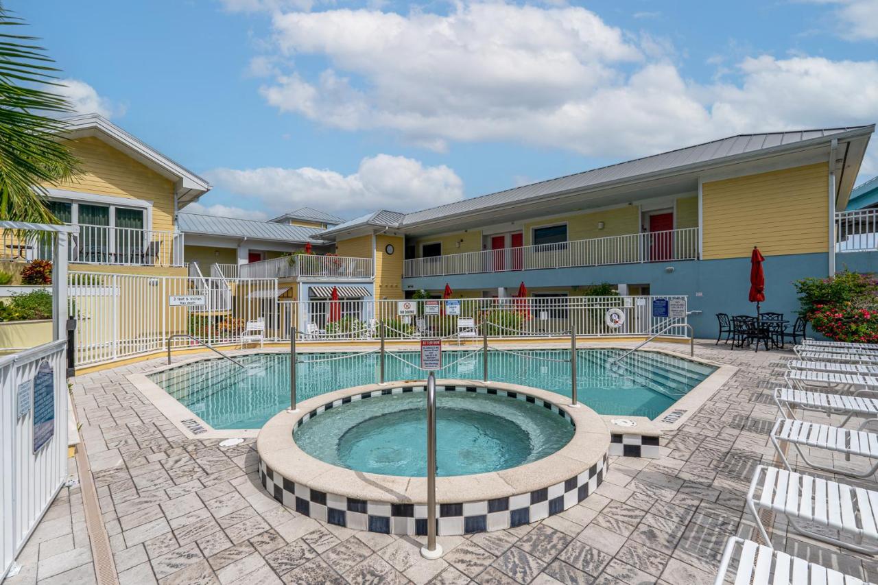 | Harbour House at the Inn 318