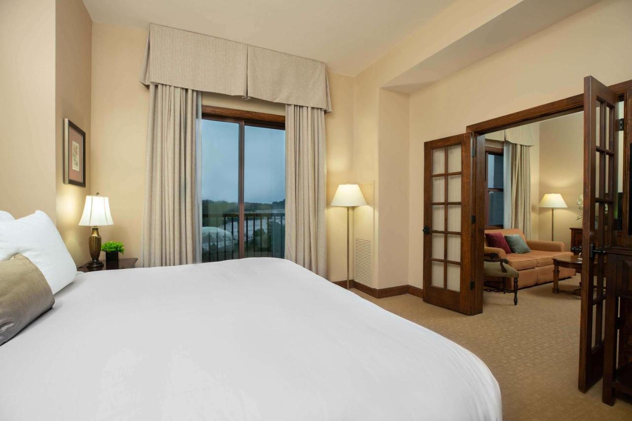Junior Suite at Hotel Viata