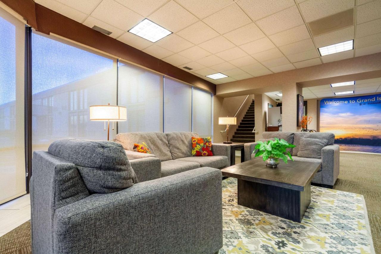 | Suburban Studios I-80 Grand Island