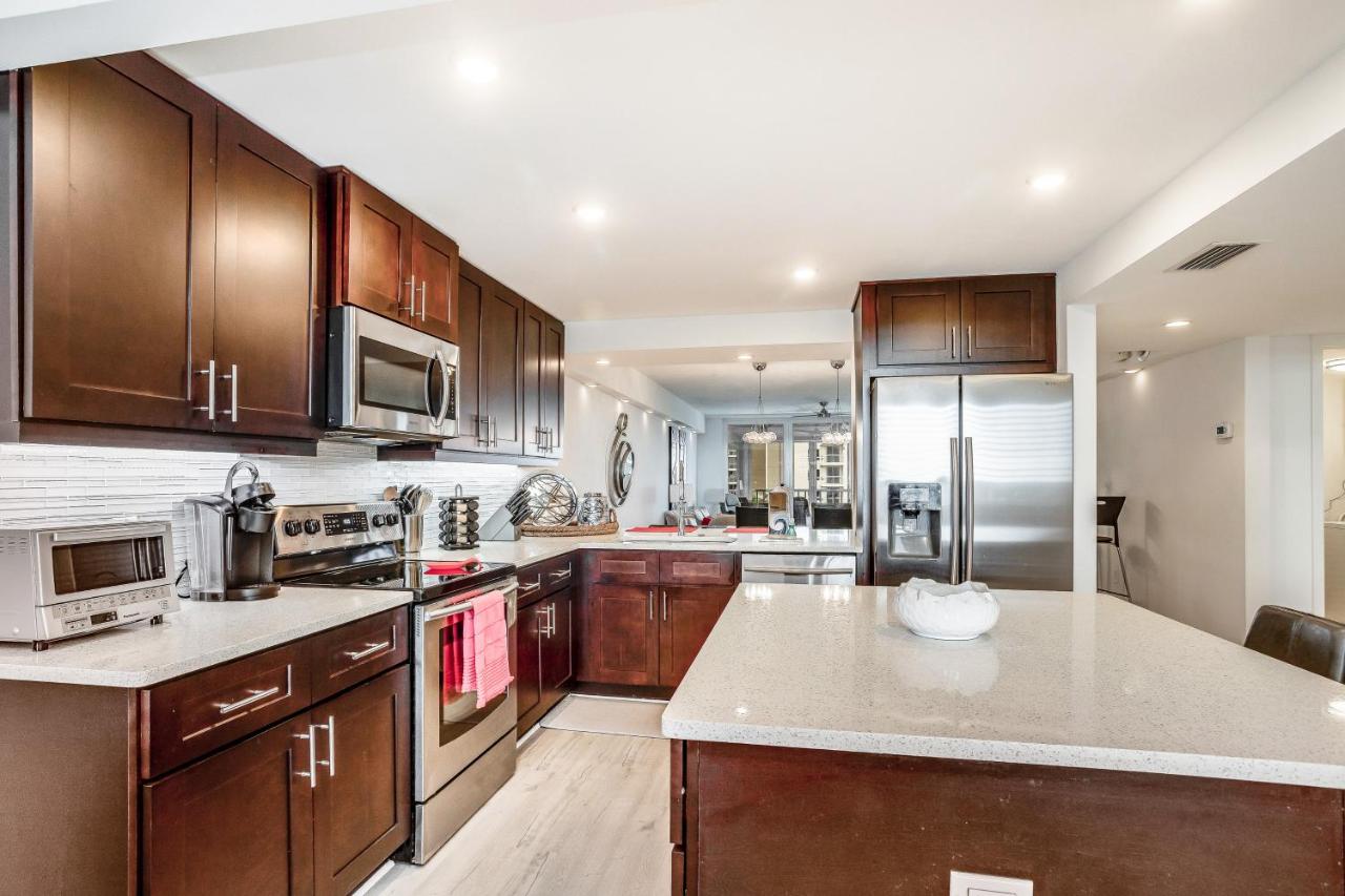 | Vanderbilt Luxury Landing