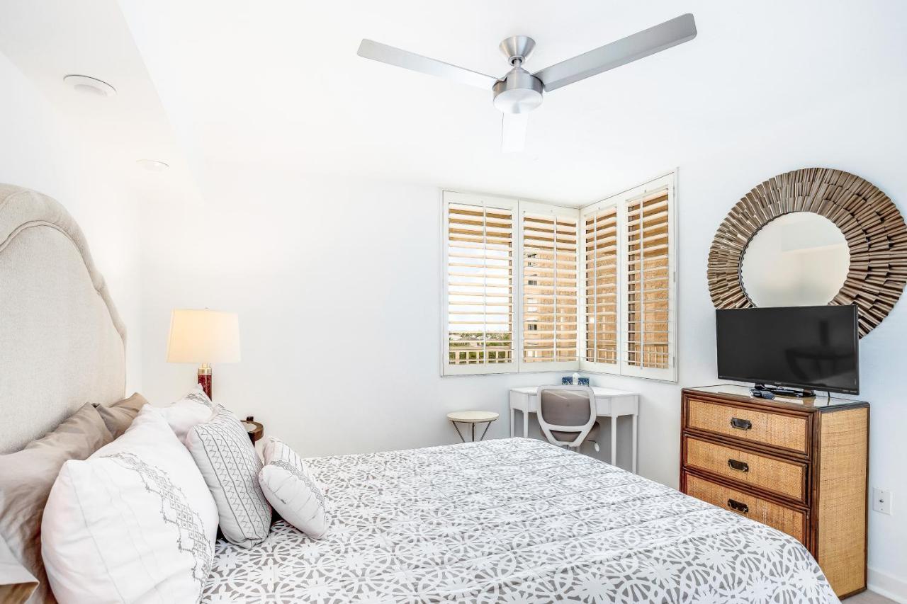| Vanderbilt Luxury Landing
