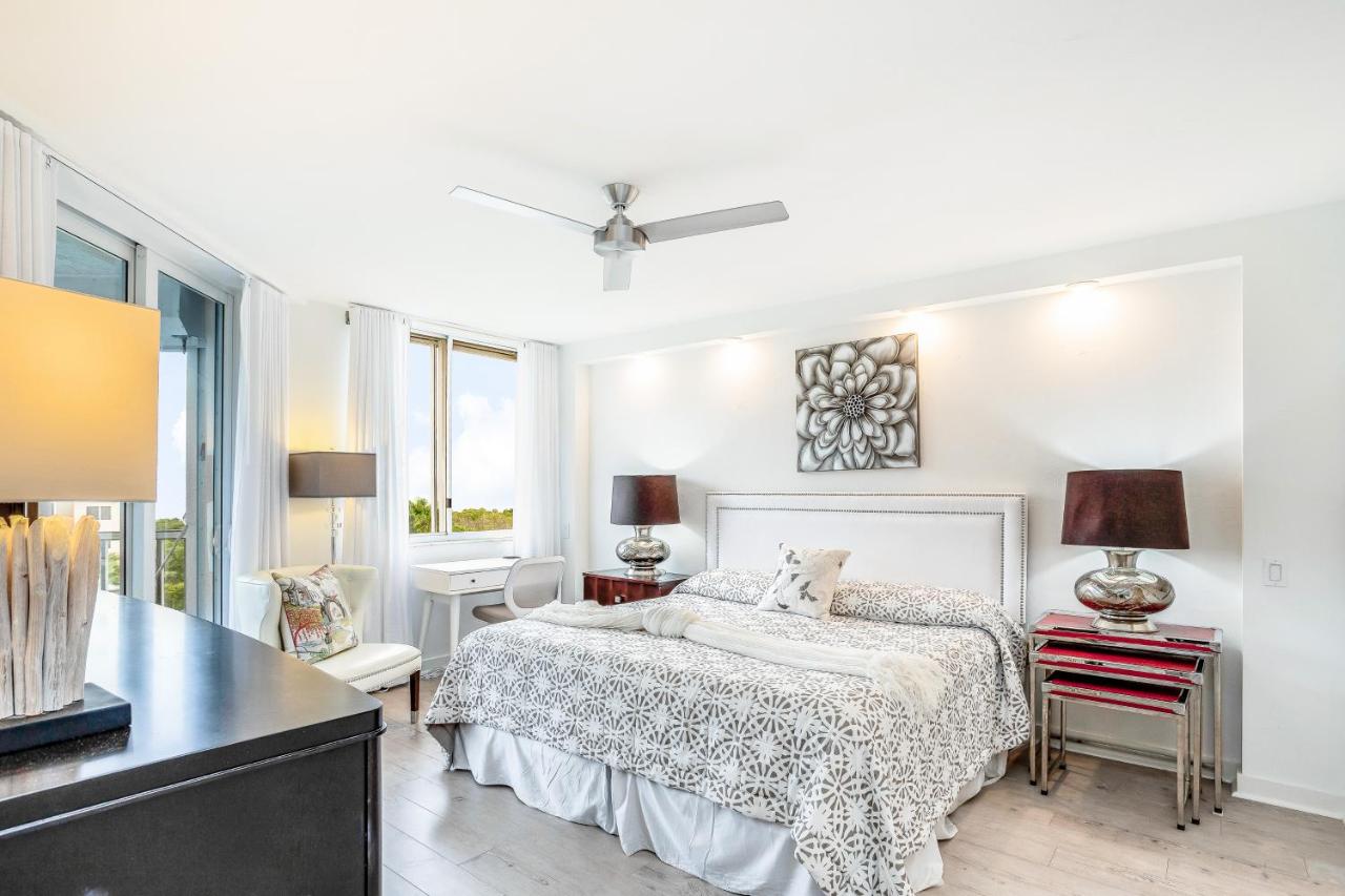  | Vanderbilt Luxury Landing
