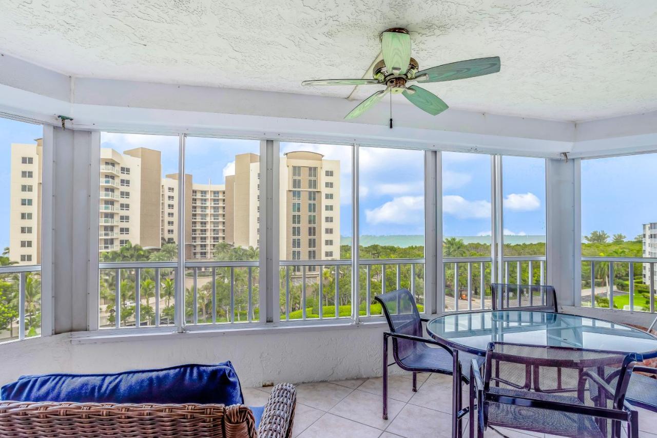 | Vanderbilt Luxury Landing
