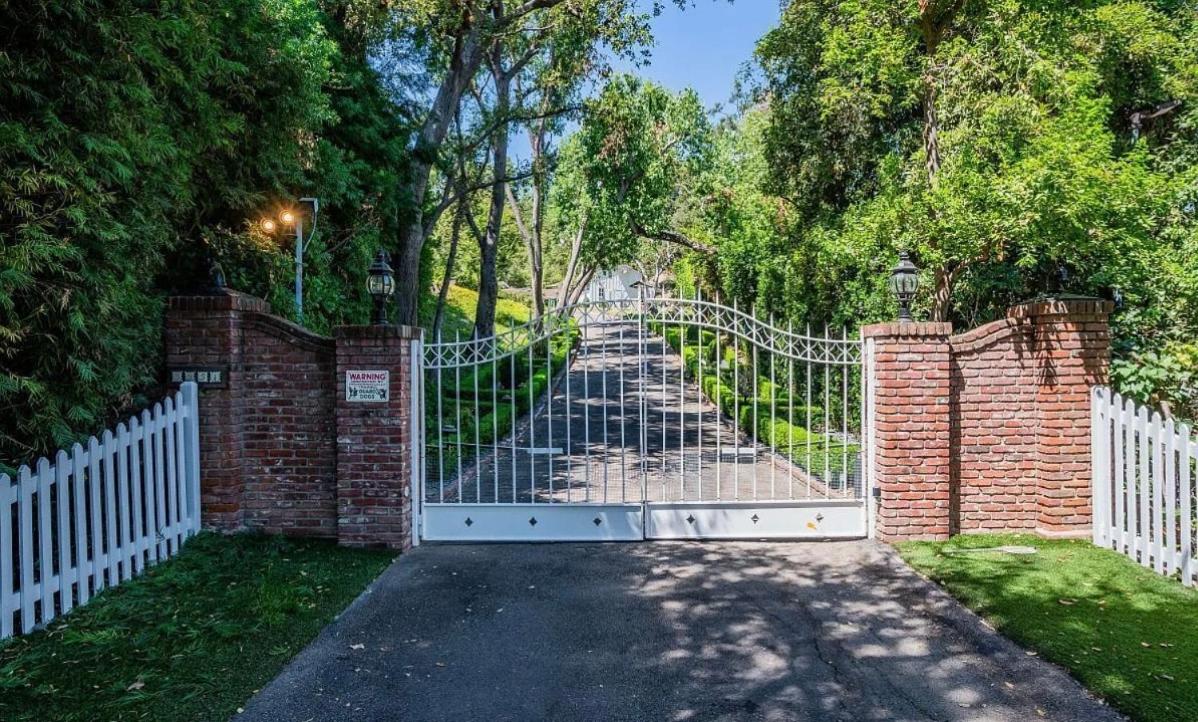  | 10 Million Dollar Private Estate
