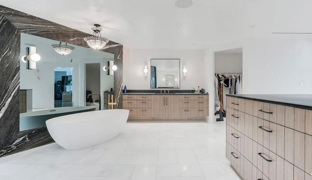  | 10 Million Dollar Private Estate
