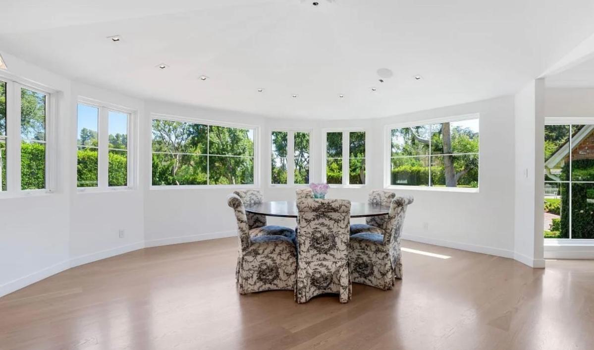  | 10 Million Dollar Private Estate