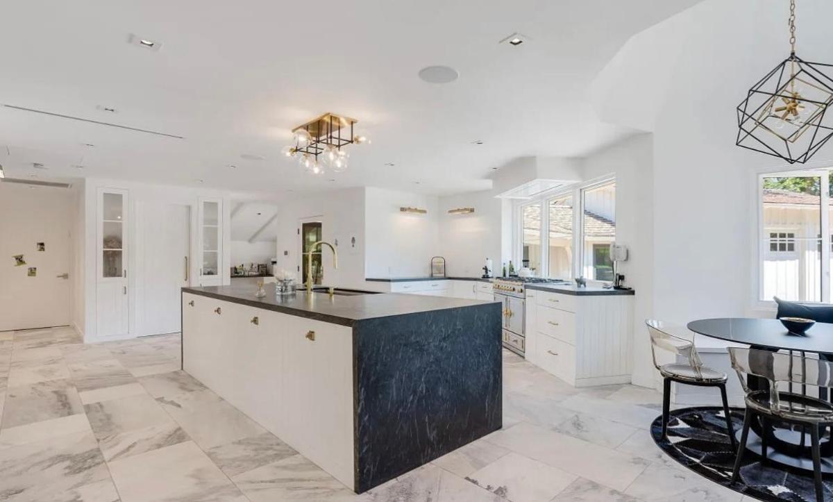  | 10 Million Dollar Private Estate