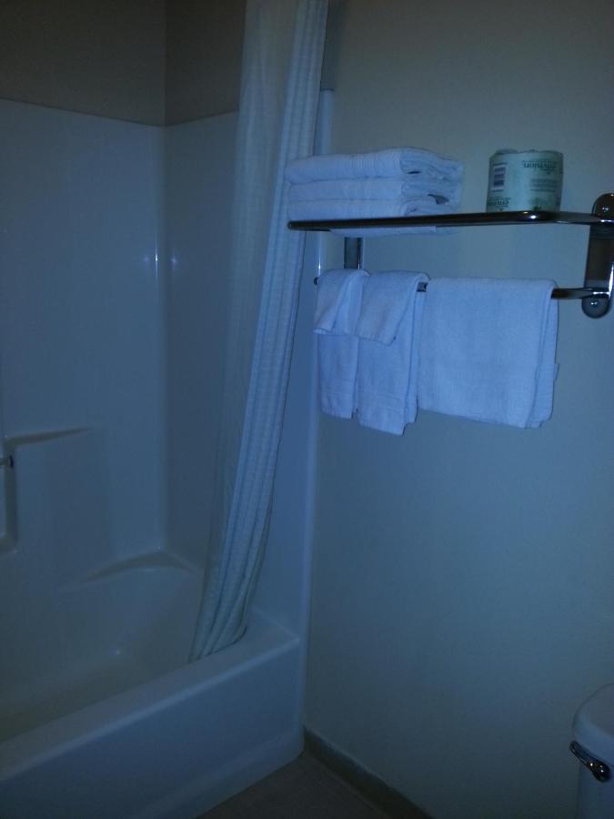 Queen Room with Two Queen Beds - Non-Smoking at Super 8 by Wyndham Page/Lake Powell