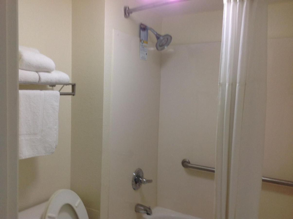 Queen Room with Two Queen Beds - Non-Smoking at Quality Inn Chipley I-10 at Exit 120