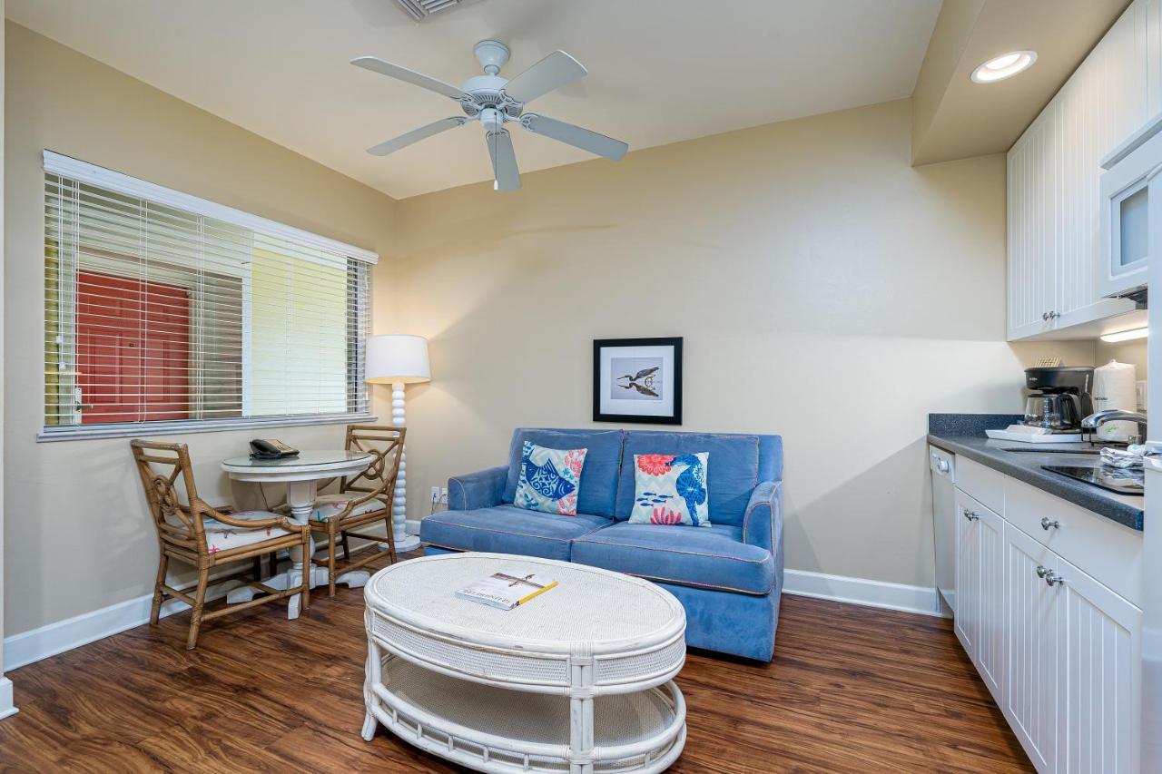 | Harbour House at the Inn 313
