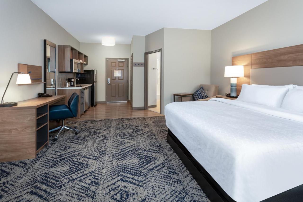 Queen Studio - Non-Smoking at Candlewood Suites Grand Junction by IHG