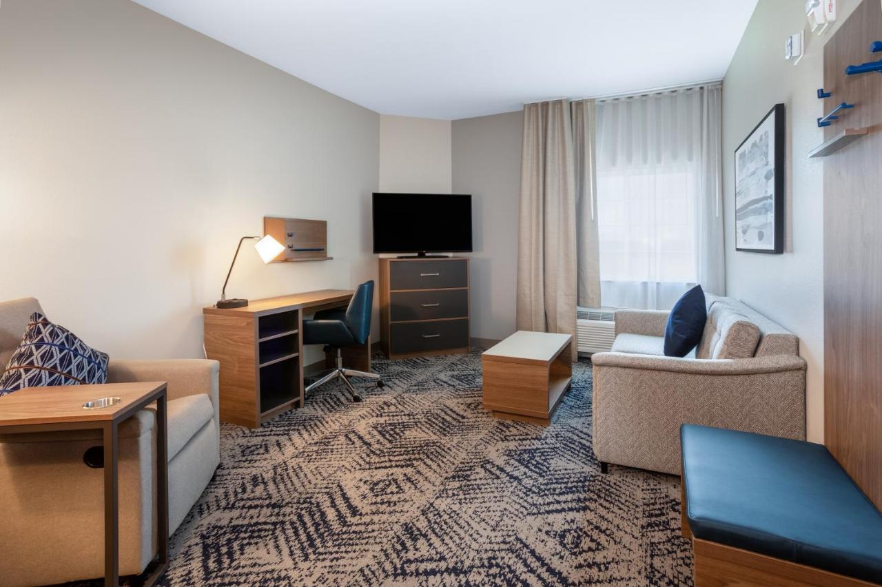 One-Bedroom Queen Suite - Disability Access/Non-Smoking at Candlewood Suites Grand Junction by IHG