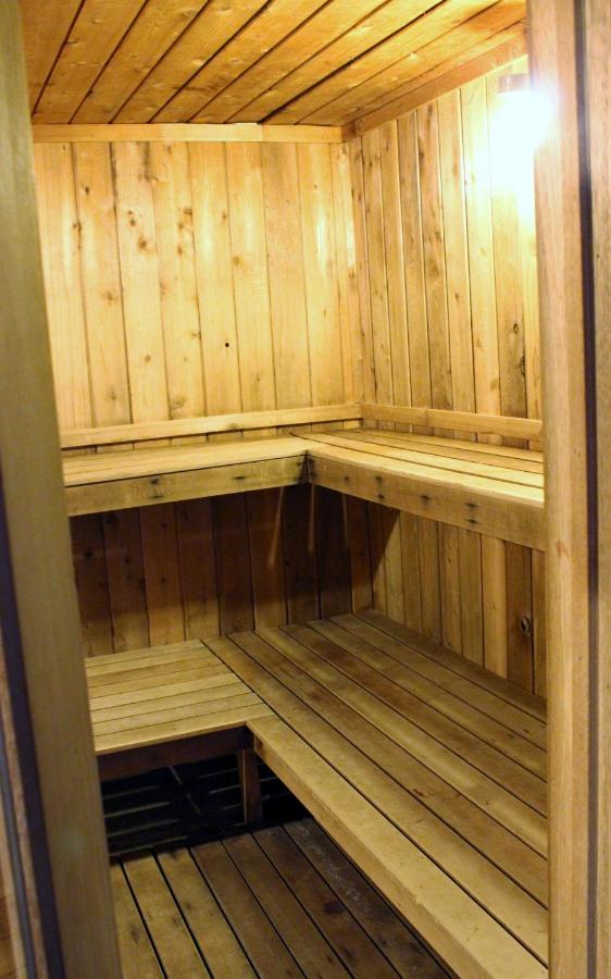| Austrian Haus Lodge