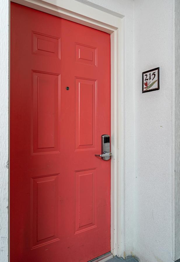 | Harbour House at the Inn 215
