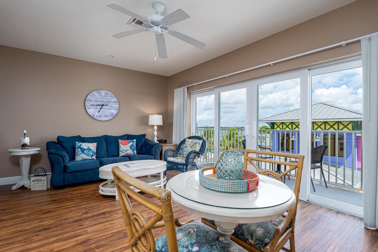 | Harbour House at the Inn 307