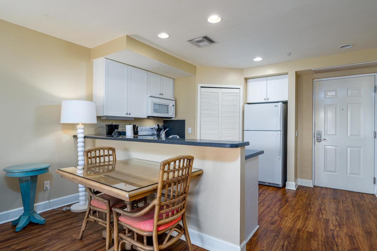 | Harbour House at the Inn 214