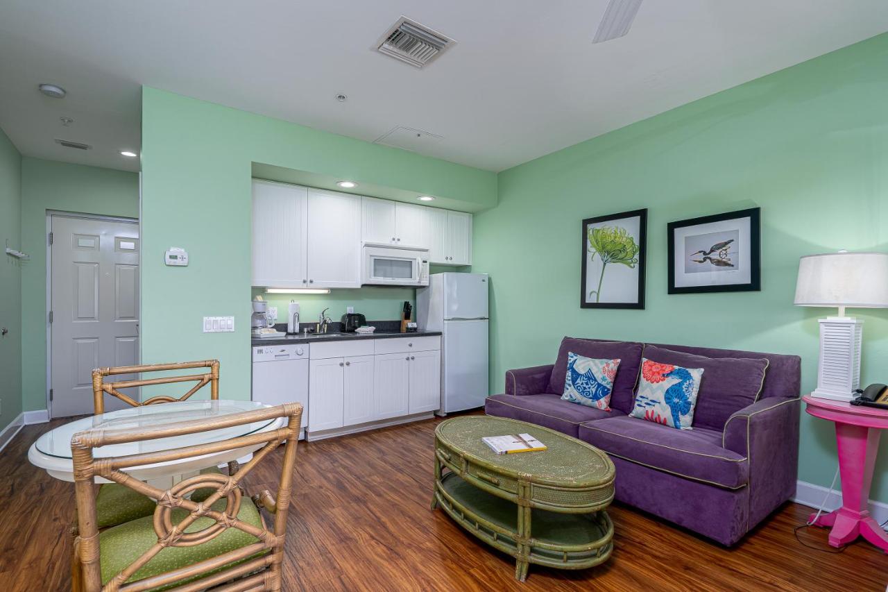 | Harbour House at the Inn 310