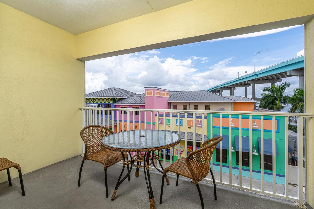 | Harbour House at the Inn 310