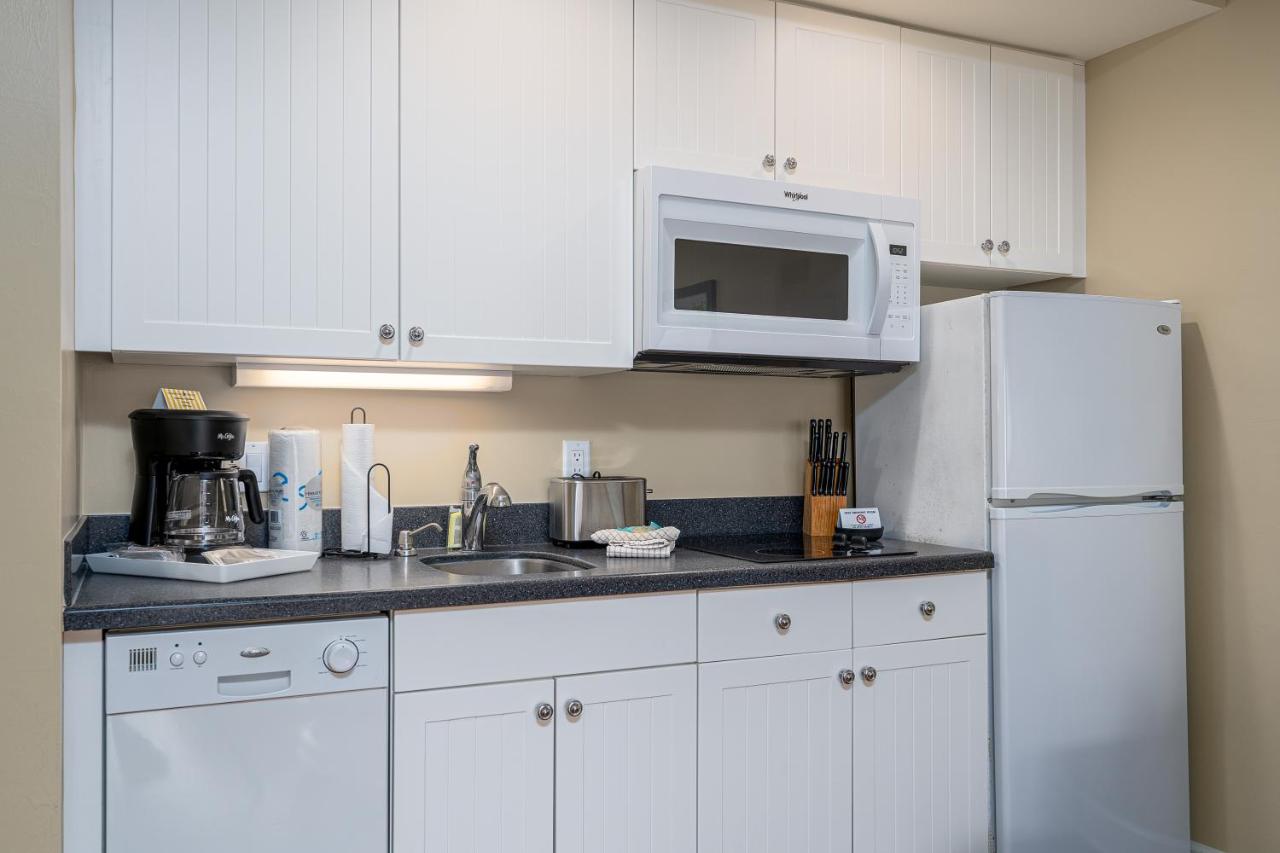 | Harbour House at the Inn 208