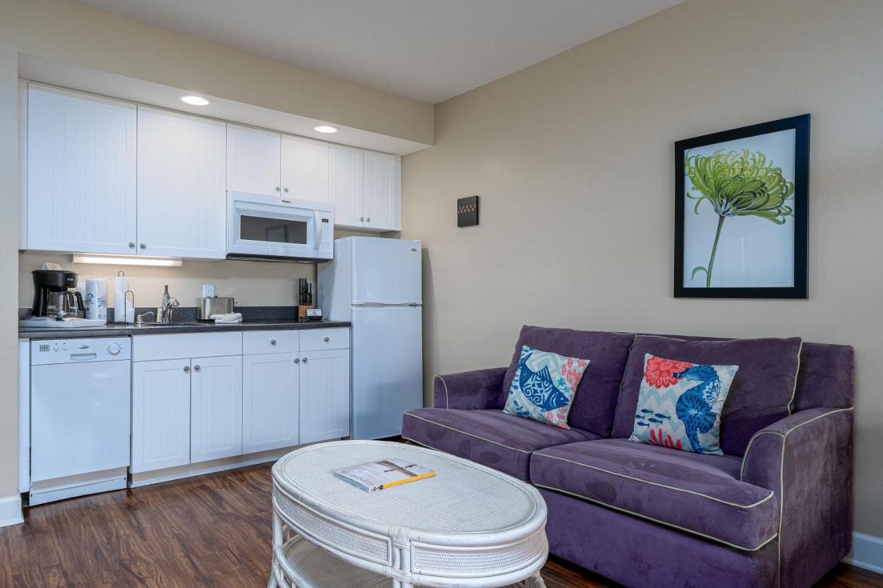 | Harbour House at the Inn 208